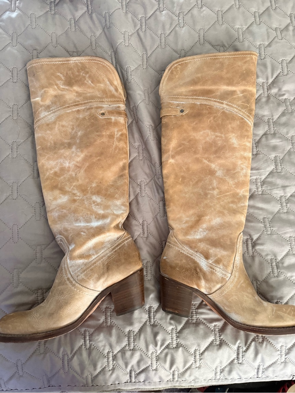 Frye Jane Tall Knee High Slouchy Distressed Cuffed Boots Tan Womens 9B